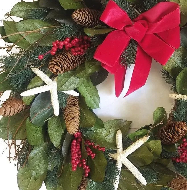 Holiday Starfish Preserved Coastal Wreath